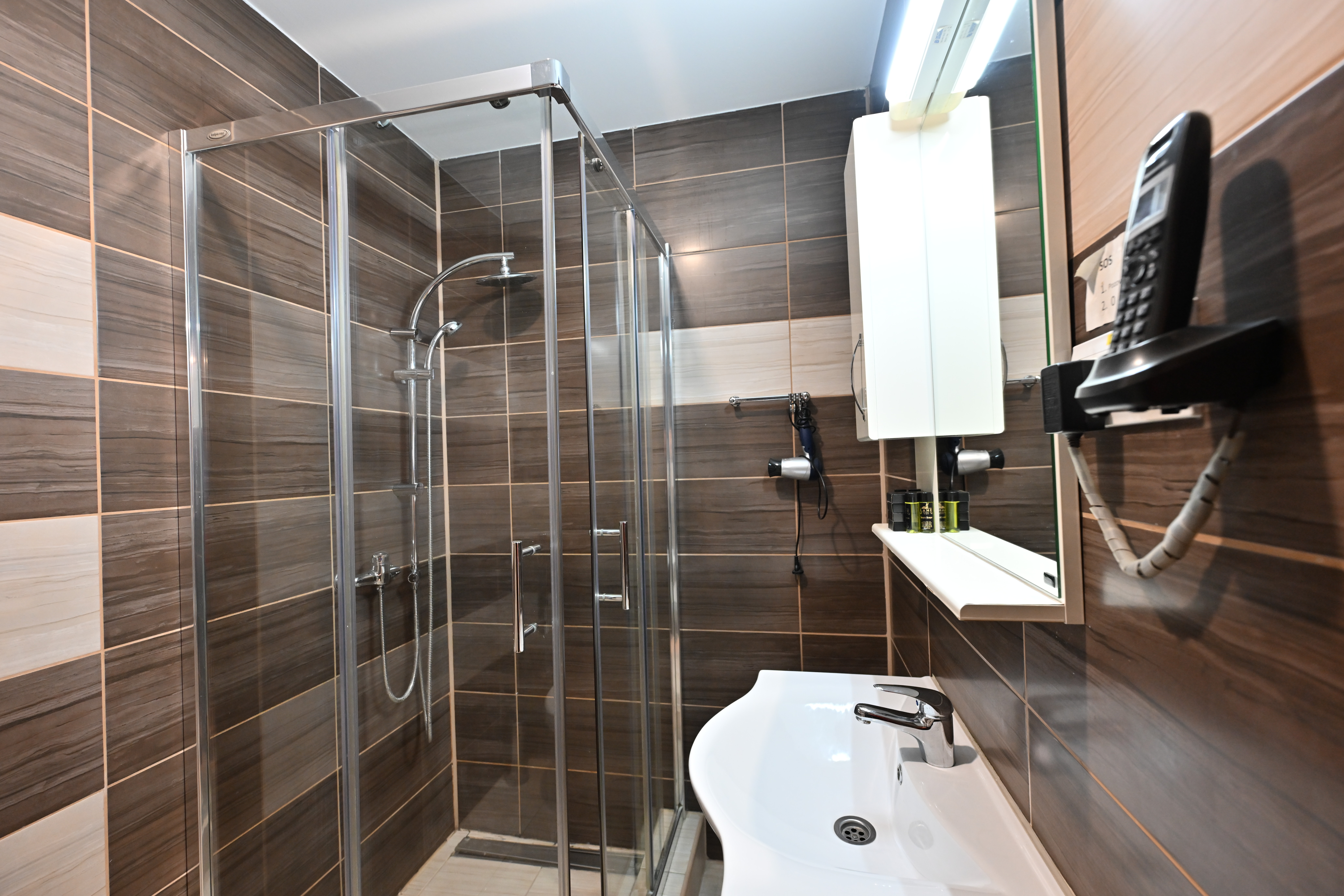 Prostrani apartman 105 za do 5 osoba – slika 9